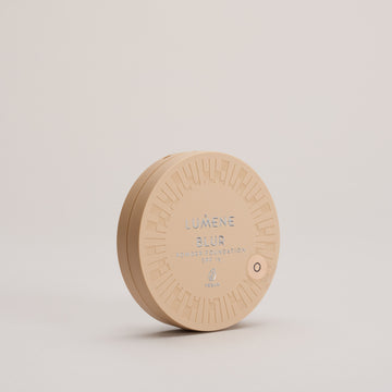 Blur Longwear Powder Foundation SPF15